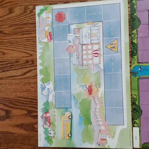 Set of 4 Laminated educational game boards by SRA McGraw-Hill - Picture 4 of 7